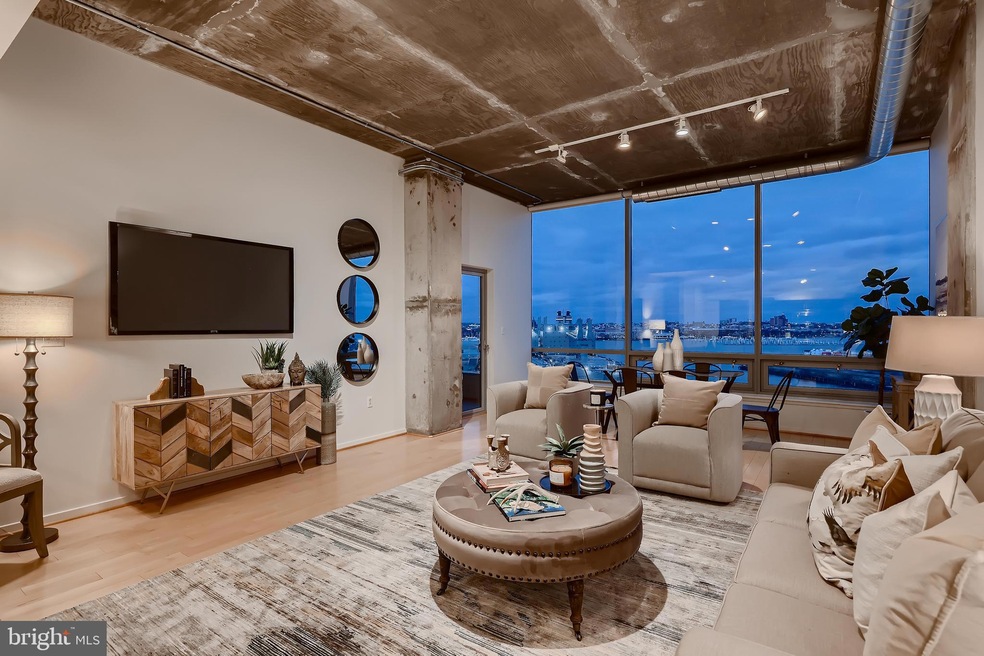 Silo Point unit 812, Baltimore, MD 21230 - photo 1