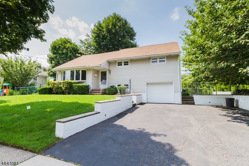 180 Saint Andrews Blvd, Clifton, NJ 07012 - photo 1