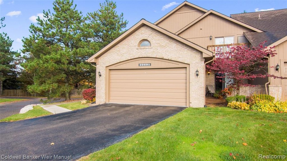 Stunning Ranch Condo!