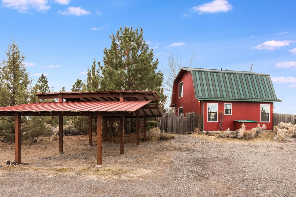 65245 97th St Bend OR 97701-large-001-01