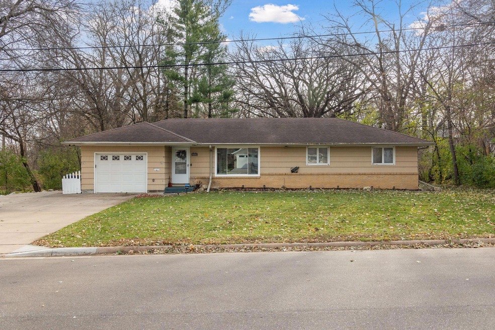 Sold $330,000 • Co-Listing Agent