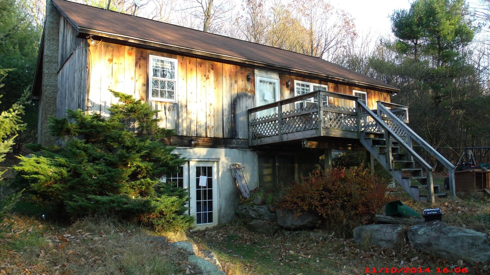 214 Morgan Ln, Canadensis, PA 18325 - photo 1