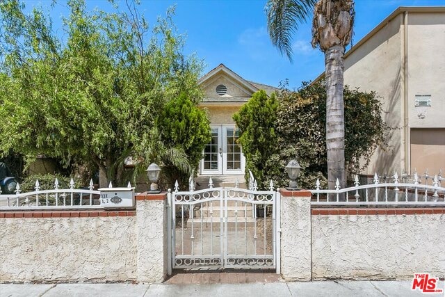 Sold $700,000 • Co-Listing Agent