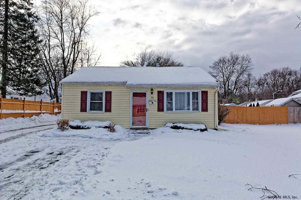 34 Vics Ct, Albany, NY 12205 - photo 1