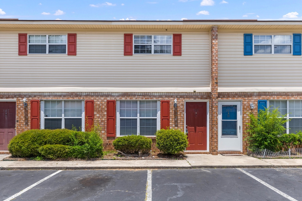107 Hickory Unit C