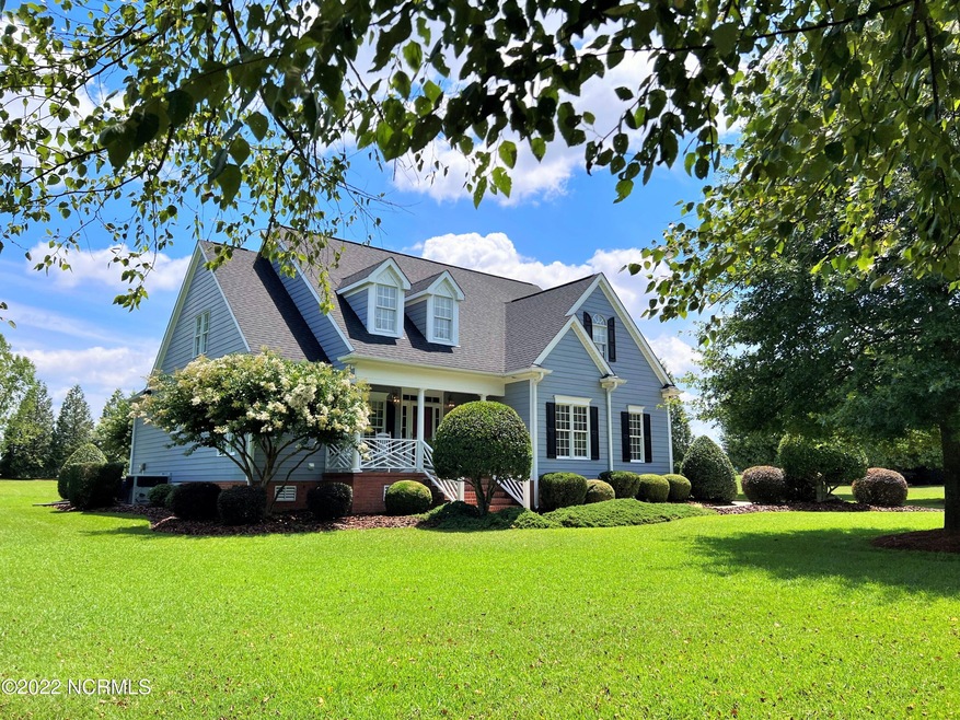 6489 Waters Edge
