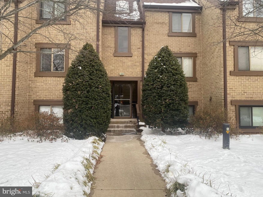 1659 Parkcrest Cir unit 6C/200, Reston, VA 20190 - photo 1