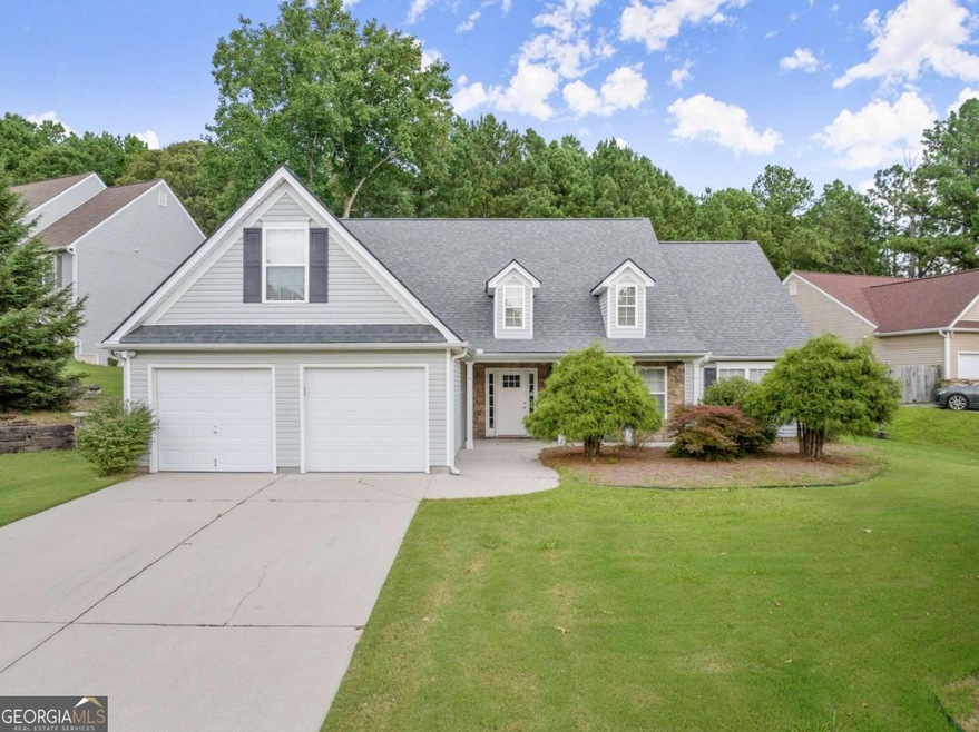 6408 Mossy Boulder Dr, Flowery Branch, GA 30542 - photo 1