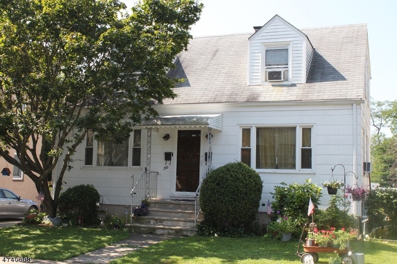 298 Waite Ave, Rahway, NJ 07065 - photo 1