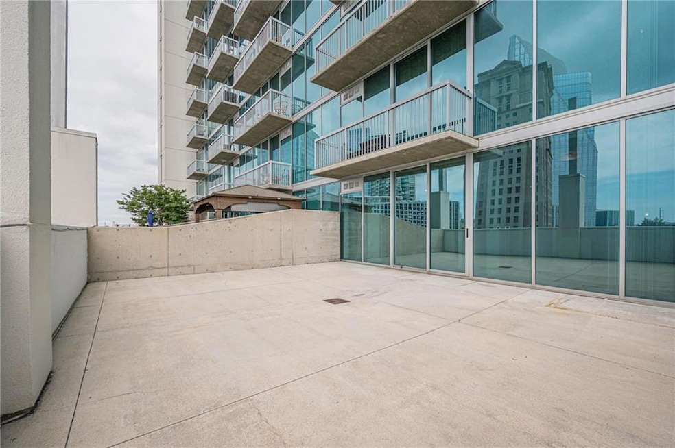 For Sale $320,000 • Co-Listing Agent