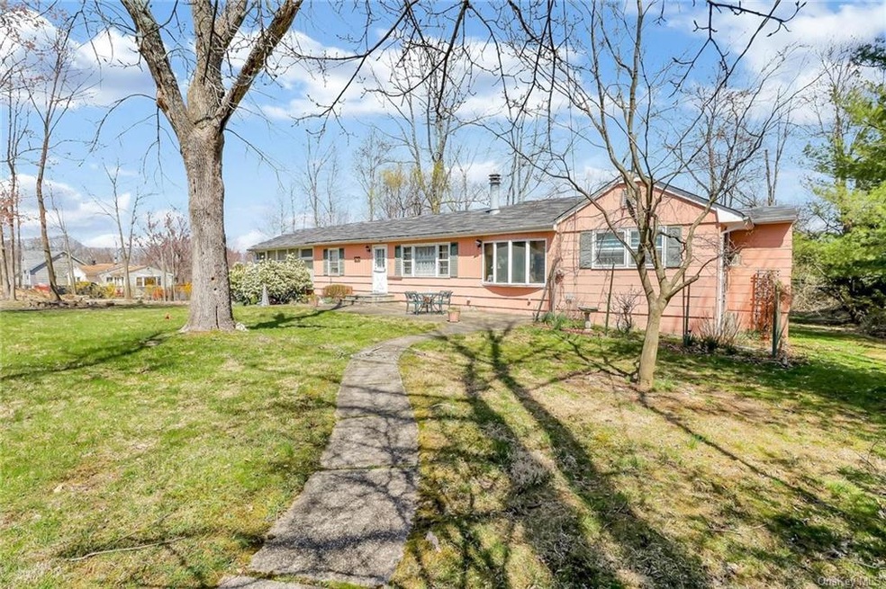 305 Mountain Ave, Monroe, NY 10950 - photo 1