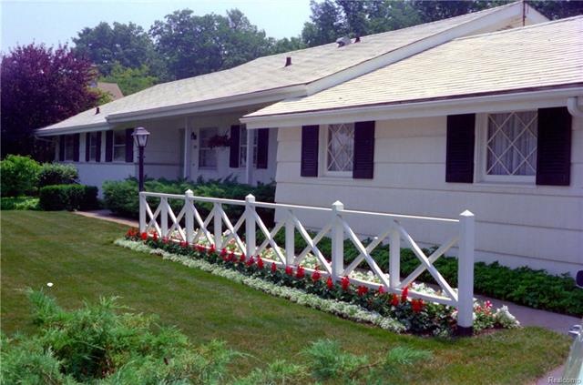 Front of 3201.jpg