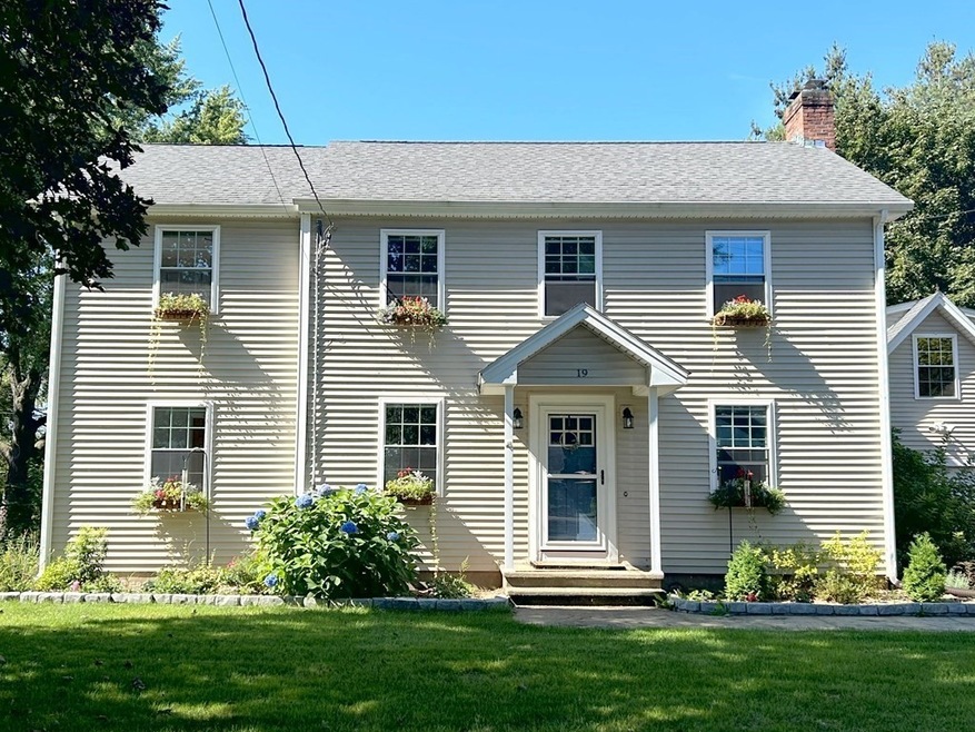 19 Charon Terrace, South Hadley, MA 01075 - photo 1