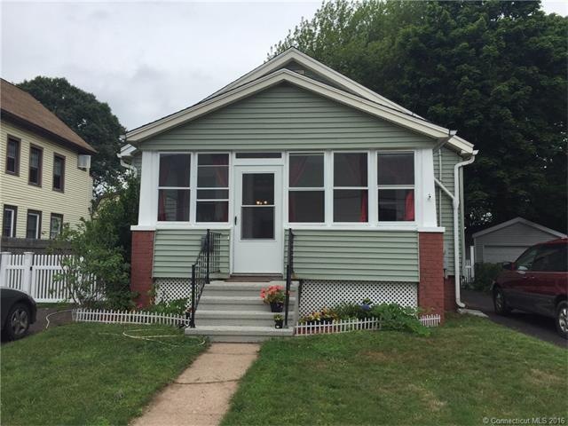 Well taken care of ranch style with vinyl siding a