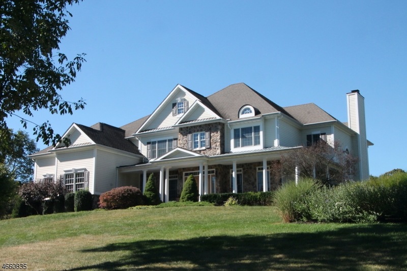 8 Partridge Run, Hampton, NJ 08827 - photo 1