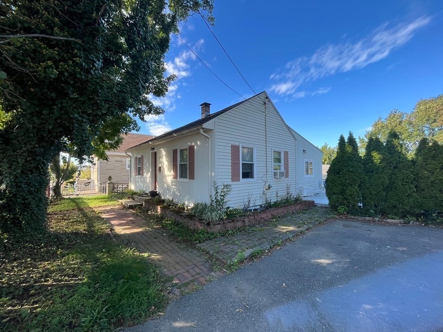 58 Main St unit SF, Quincy, MA 02169 - photo 1