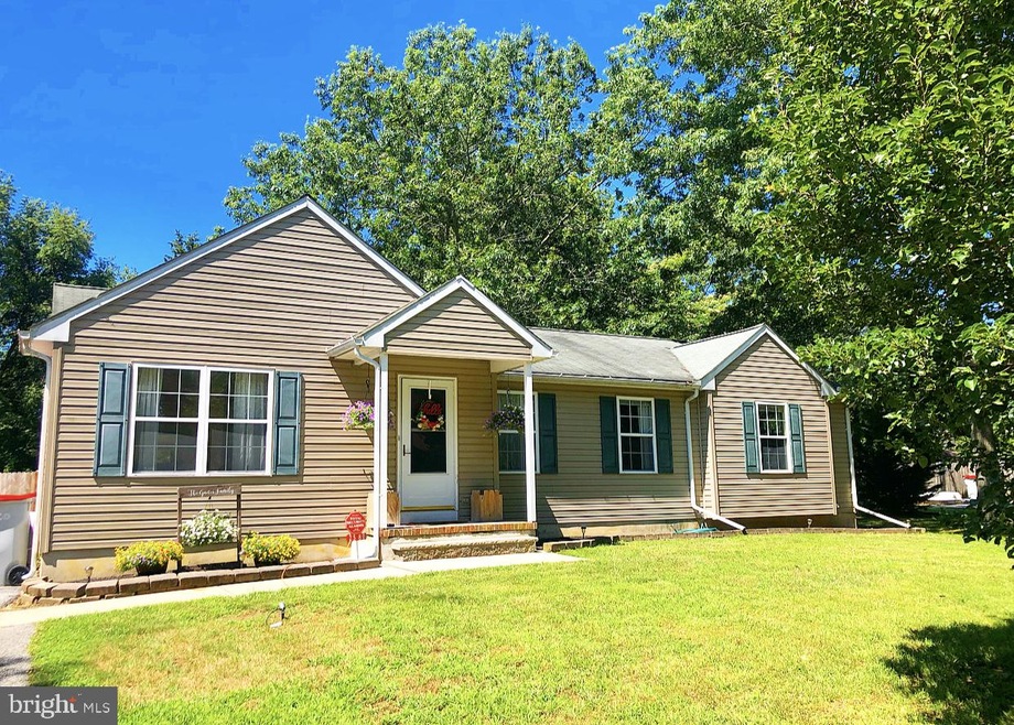 2580 Bartholomew Dr, Vineland, NJ 08361 - photo 1