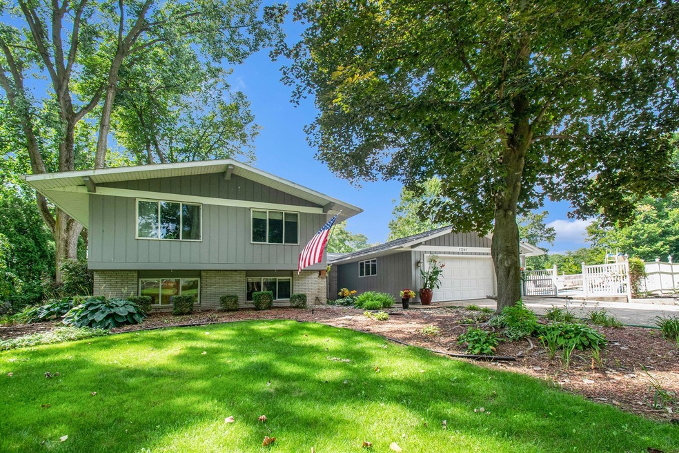 57265 County Road 13, Elkhart, IN 46516 - photo 1