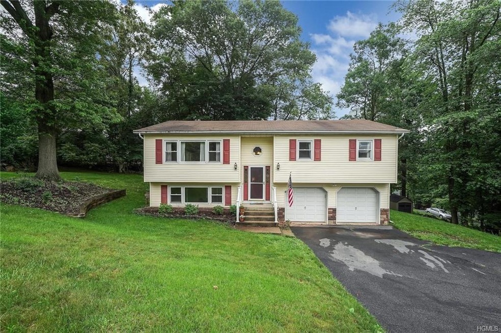 8 Garber Hill Rd, Blauvelt, NY 10913 - photo 1