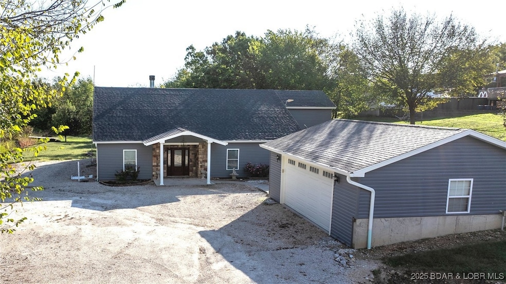 74 Cody Ln, Camdenton, MO 65020 - photo 1