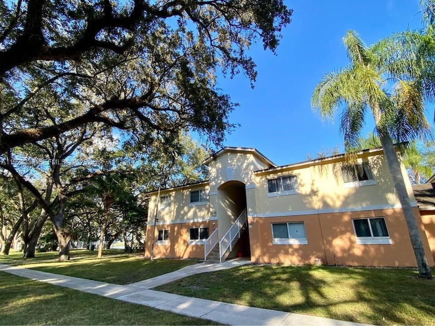 3670 N 56th Ave unit 7147, Hollywood, FL 33021 - photo 1