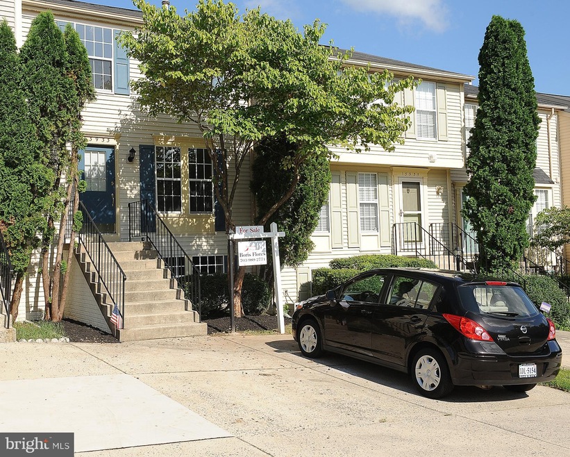 13933 Winding Ridge Ln, Centreville, VA 20121 - photo 1