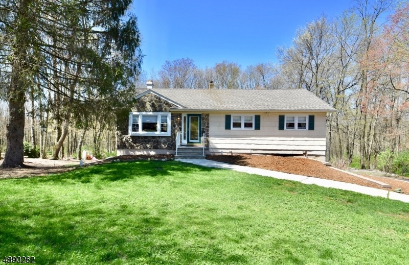 22 2nd Lt J T Wroblewski Ln, Oak Ridge, NJ 07438 - photo 1