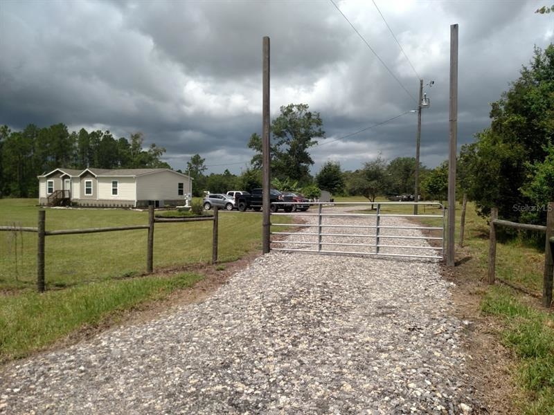 7255 Pommel Place, Zephyrhills, FL 33541 - photo 1