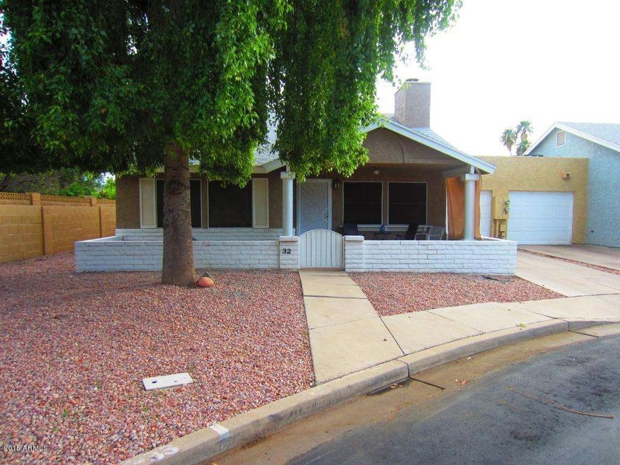 2929 E Broadway Rd 32 003