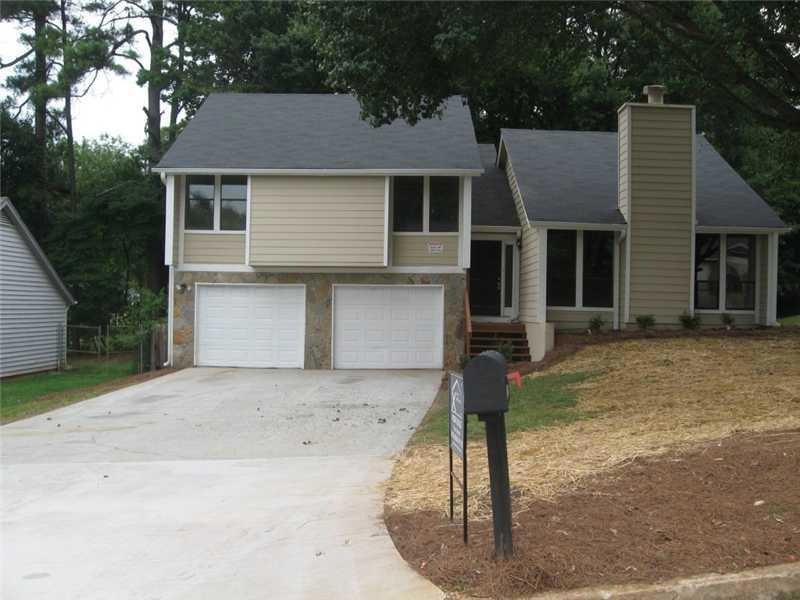 Exterior Front. WELCOME HOME!!