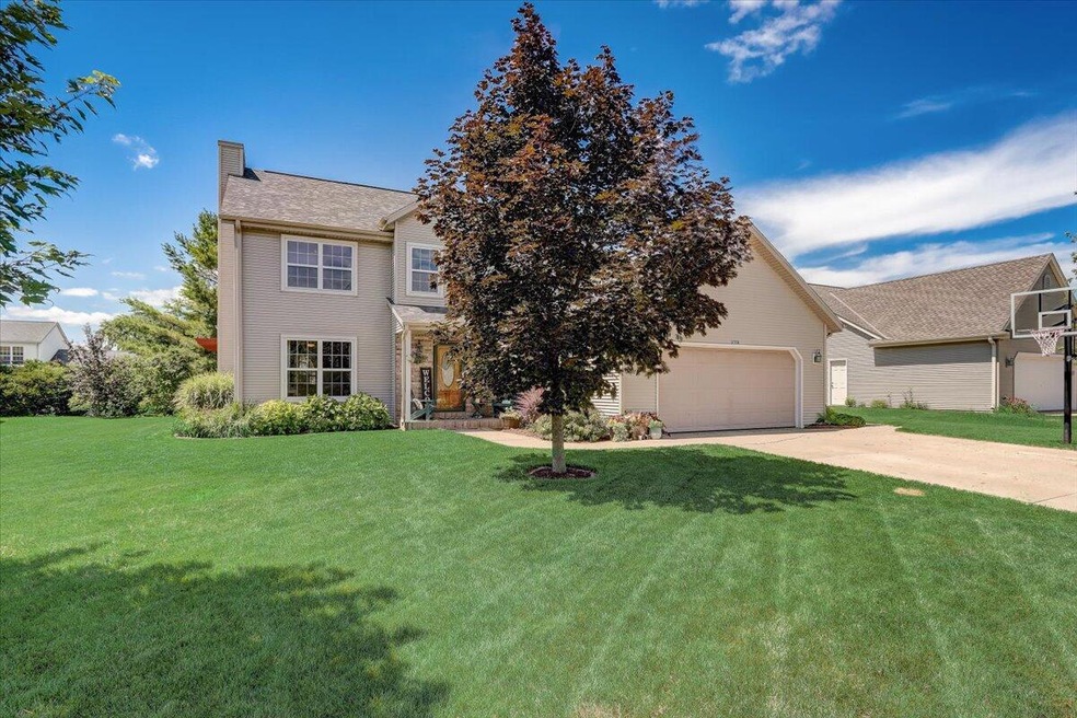 1308 Firethorn Dr