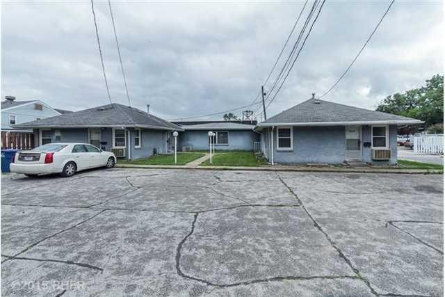 3010 57th St, Des Moines, IA 50310 - photo 1