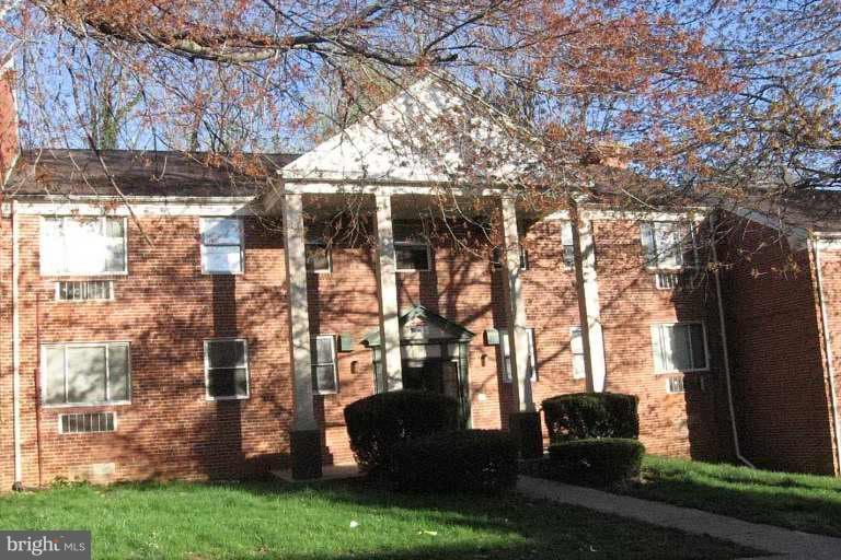 532 Random Rd unit 2, Baltimore, MD 21229 - photo 1