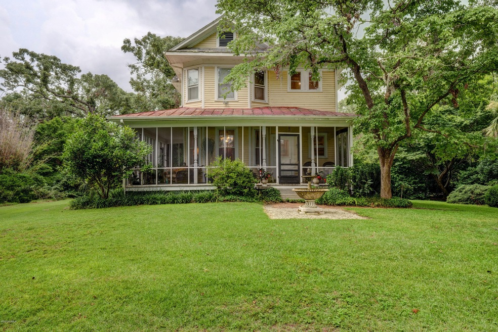 6608 Red Cedar Rd, Wilmington, NC 28411 - photo 1