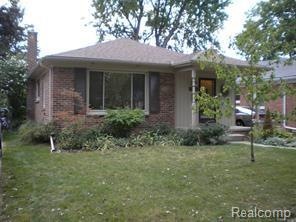 15603 Fox Front Pic.jpg