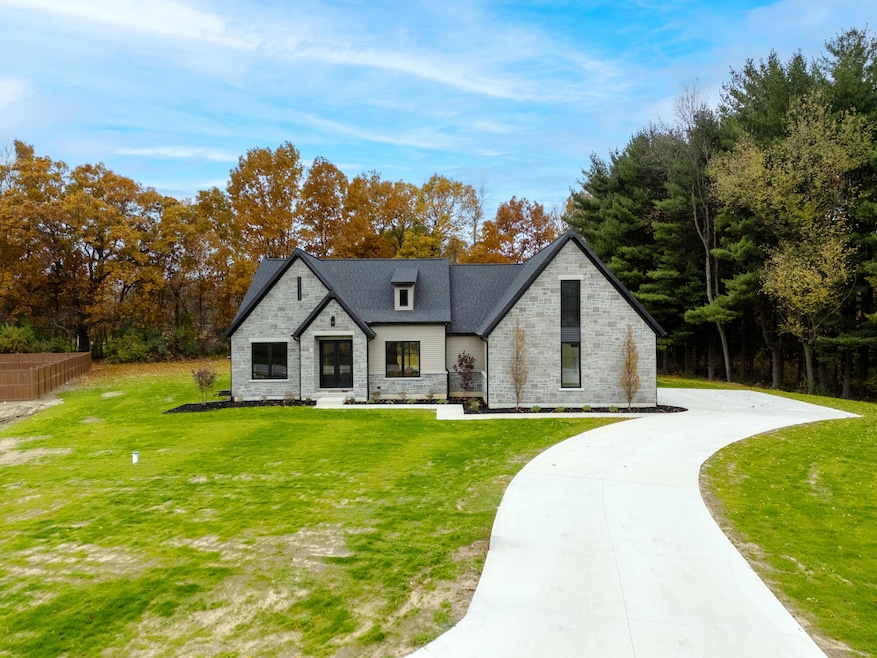 For Sale $729,500 • Co-Listing Agent