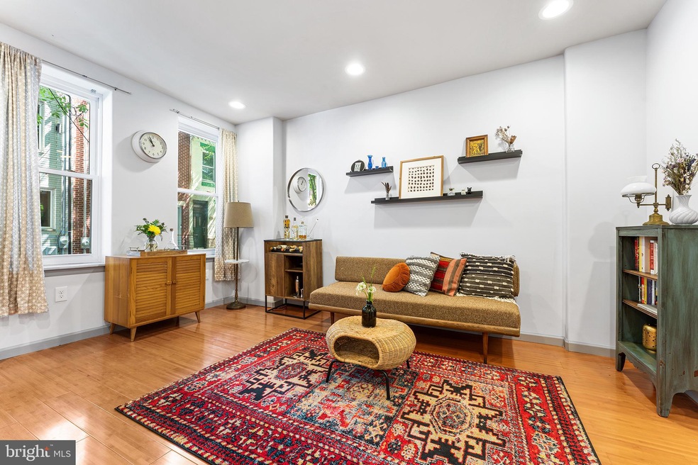 2238 Gerritt St, Philadelphia, PA 19146 - photo 1