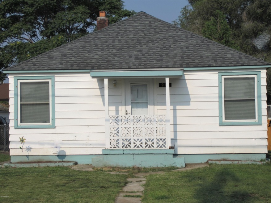 1 918 N 20th Ave