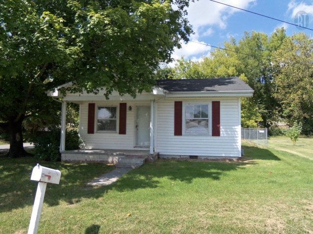 116 Lancaster Dr, Hopkinsville, KY 42240 - photo 1