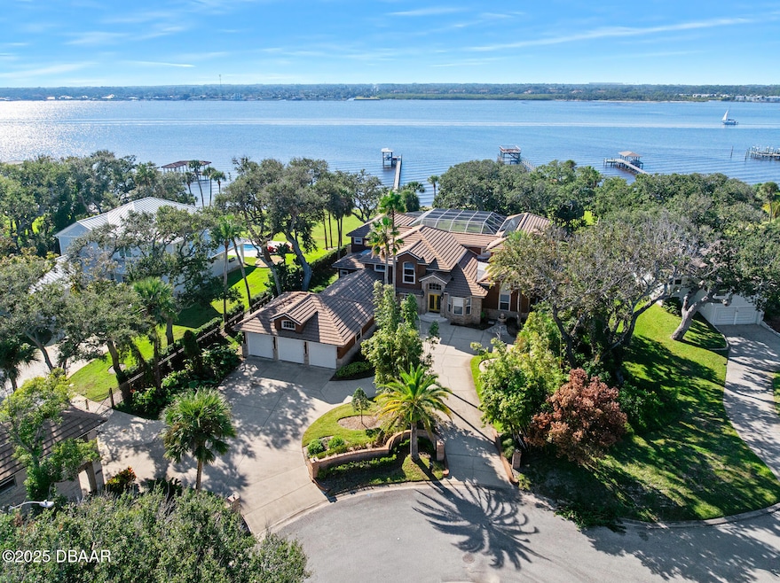 2432 Dodge Dr, Daytona Beach, FL 32118 - photo 1