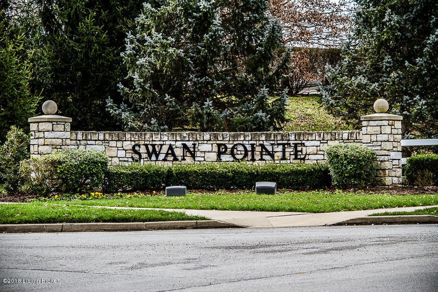 1301 Swan Pointe Blvd 204-1
