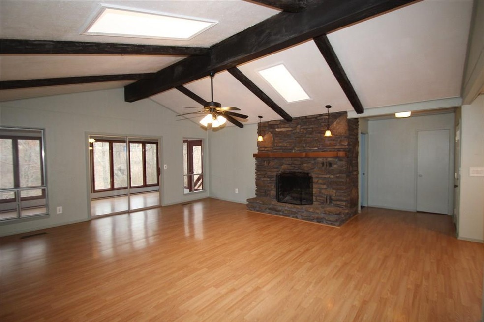 20 Ciemny Ln, Bella Vista, AR 72715 - photo 1