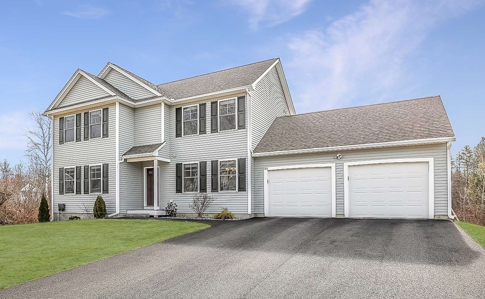 44 W Meadow Ct, Milford, NH 03055 - photo 1