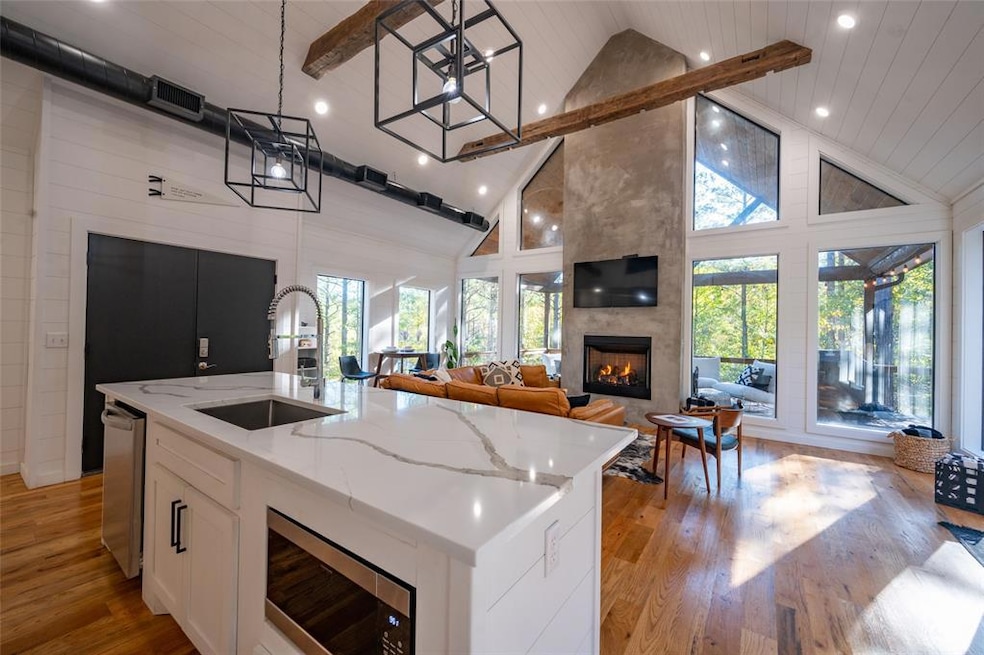 Light and Bright living and kitchen areas featurin