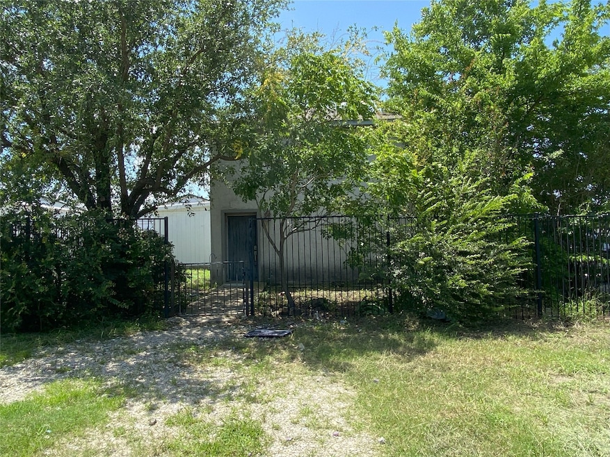 For Rent $1,350/month