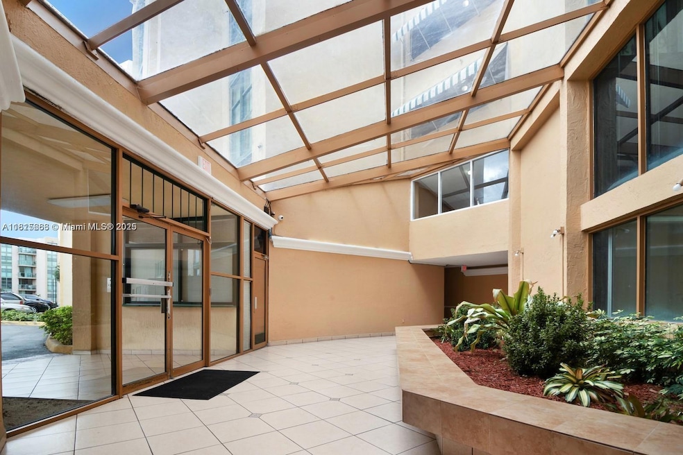 2055 SW 122nd Ave unit 509, Miami, FL 33175 - photo 1