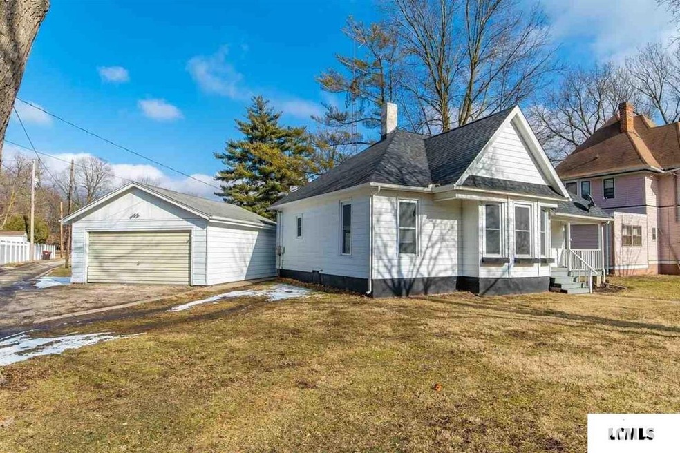 520 Lincoln Ave, Lincoln, IL 62656 - photo 1