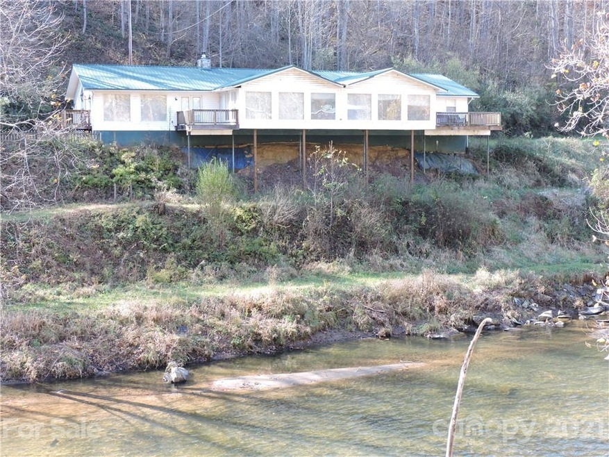 60 Snake Bite Holler Ln, Burnsville, NC 28714 - photo 1