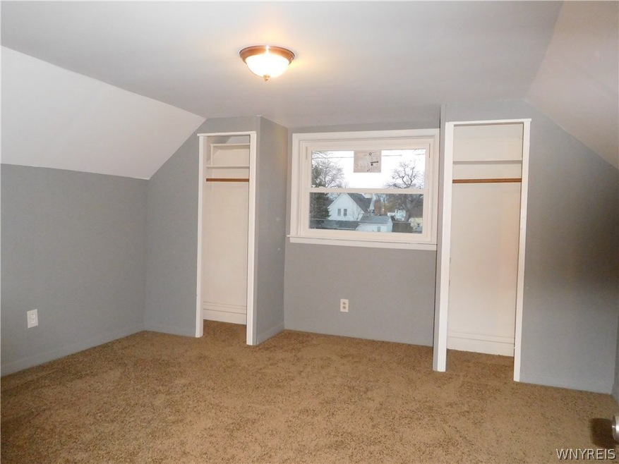 18 Monroe St, North Tonawanda, NY 14120 - photo 1