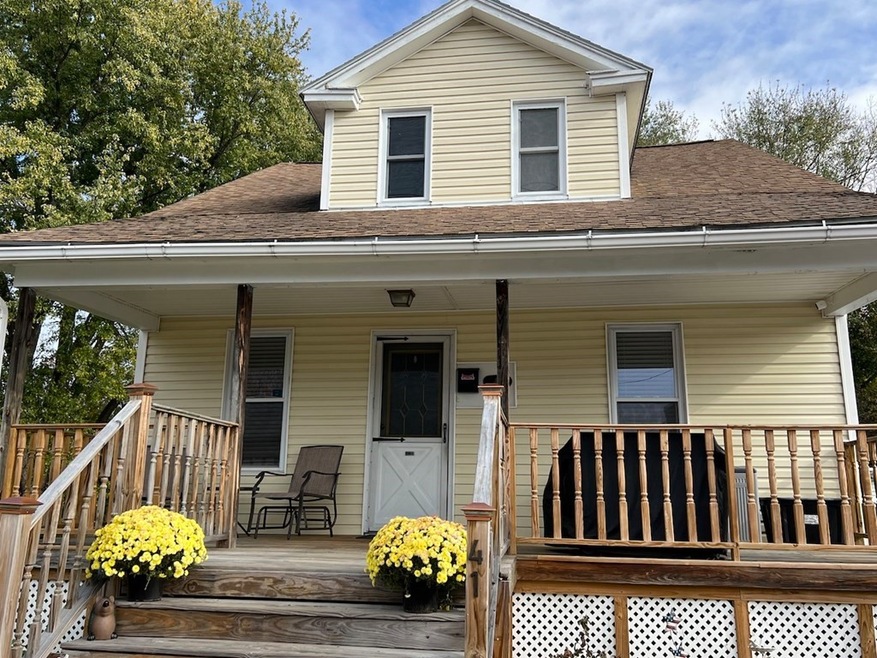 41 Royal St, Chicopee, MA 01020 - photo 1